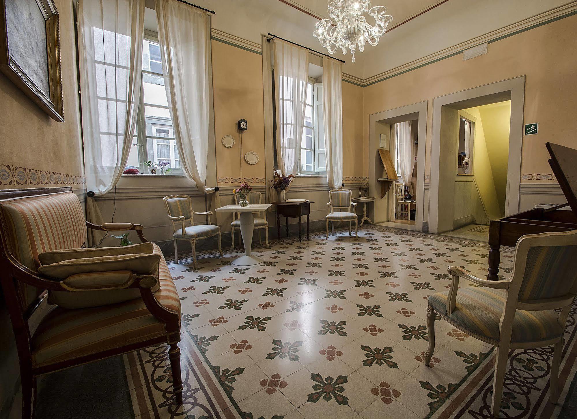 A Palazzo Busdraghi Residenza D'Epoca Lucca Exterior foto